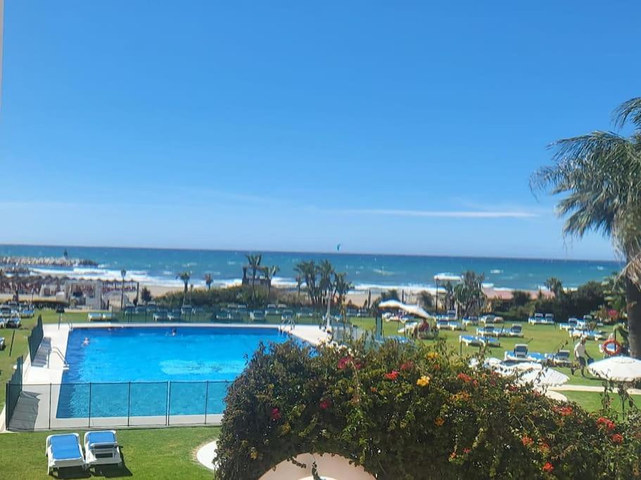Casita Junto Al Mar En El Puerto De Cabopino Villa มาร์เบยา ภายนอก รูปภาพ