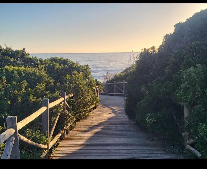 Casita Junto Al Mar En El Puerto De Cabopino Villa มาร์เบยา ภายนอก รูปภาพ